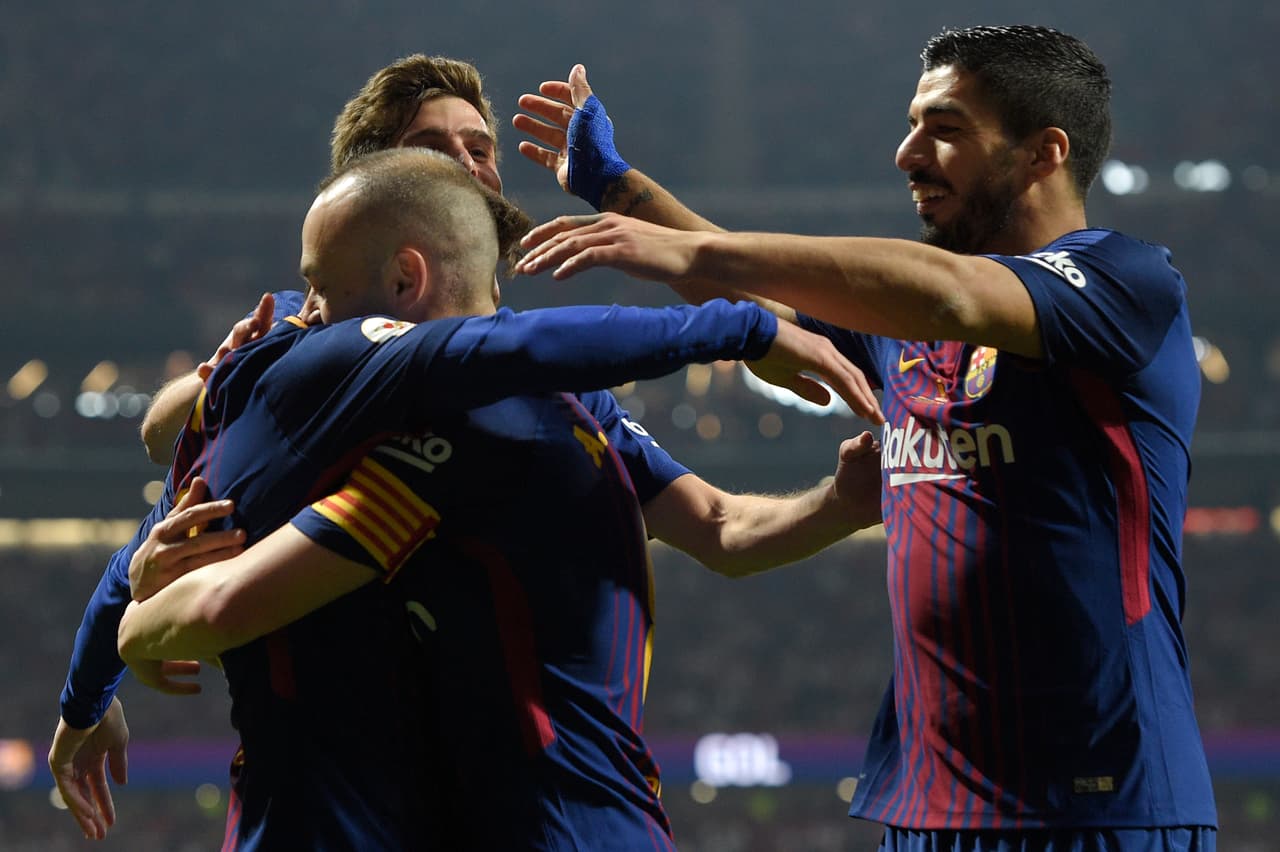 Así llegó al minuto 7 del segundo tiempo, el tanto de Iniesta, de quien se rumora casi que a gritos que saldrá para el final de la temporada.