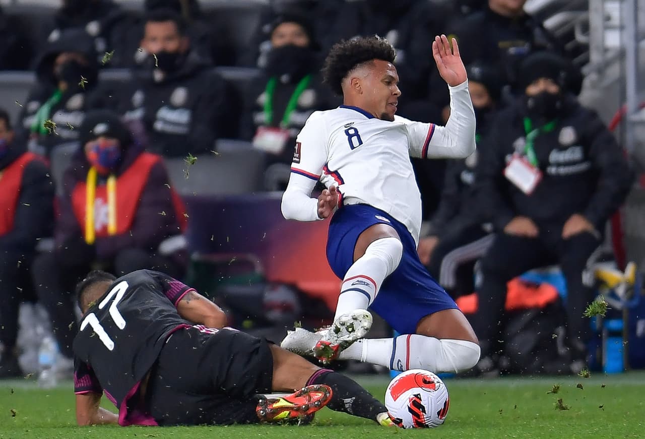 Christian Pulisic y Weston McKennie son los encargados de robarle el liderto tras vencer 2-0 al conjunto Azteca.