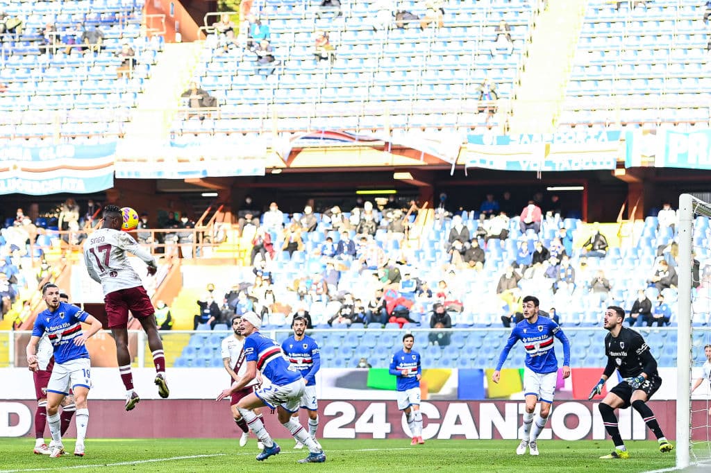 La Juve vence 2-0 al Udinese, la Lazio pasa poe encima del Salernitana 0-3 y Torino le pega 1-2 en su visita a la Sampdoria.