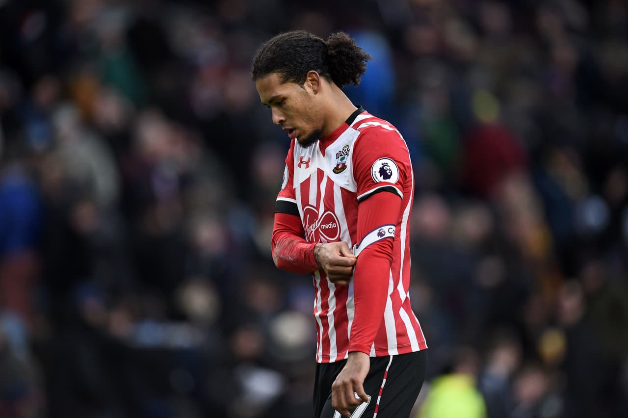 18. Virgil van Dijk (Southampton) - Valor de mercado: 25 millones de euros (aumoent 9 millones)