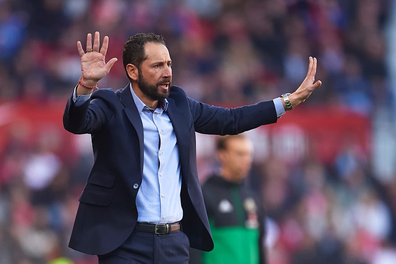 Pablo Machín ya tuvo a su cargo al mexicano Miguel Layún y es un técnico que incluso ha puesto a pelear al Sevilla por el liderato de la Liga de España.