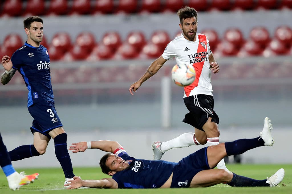 Con goles de Gonzalo Montiel al 67' y Bruno Zuculini al 90+6', River toma una cómoda ventaja en los cuartos de final.