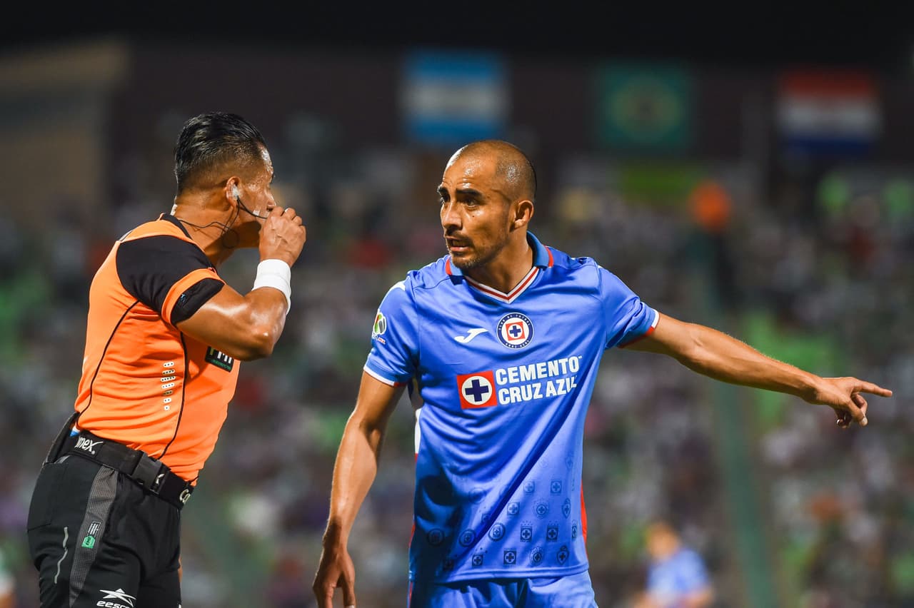 Santos fue contundente y goleó a Cruz Azul que sigue sin enocntrar la regularidad en el Apertura 2022.