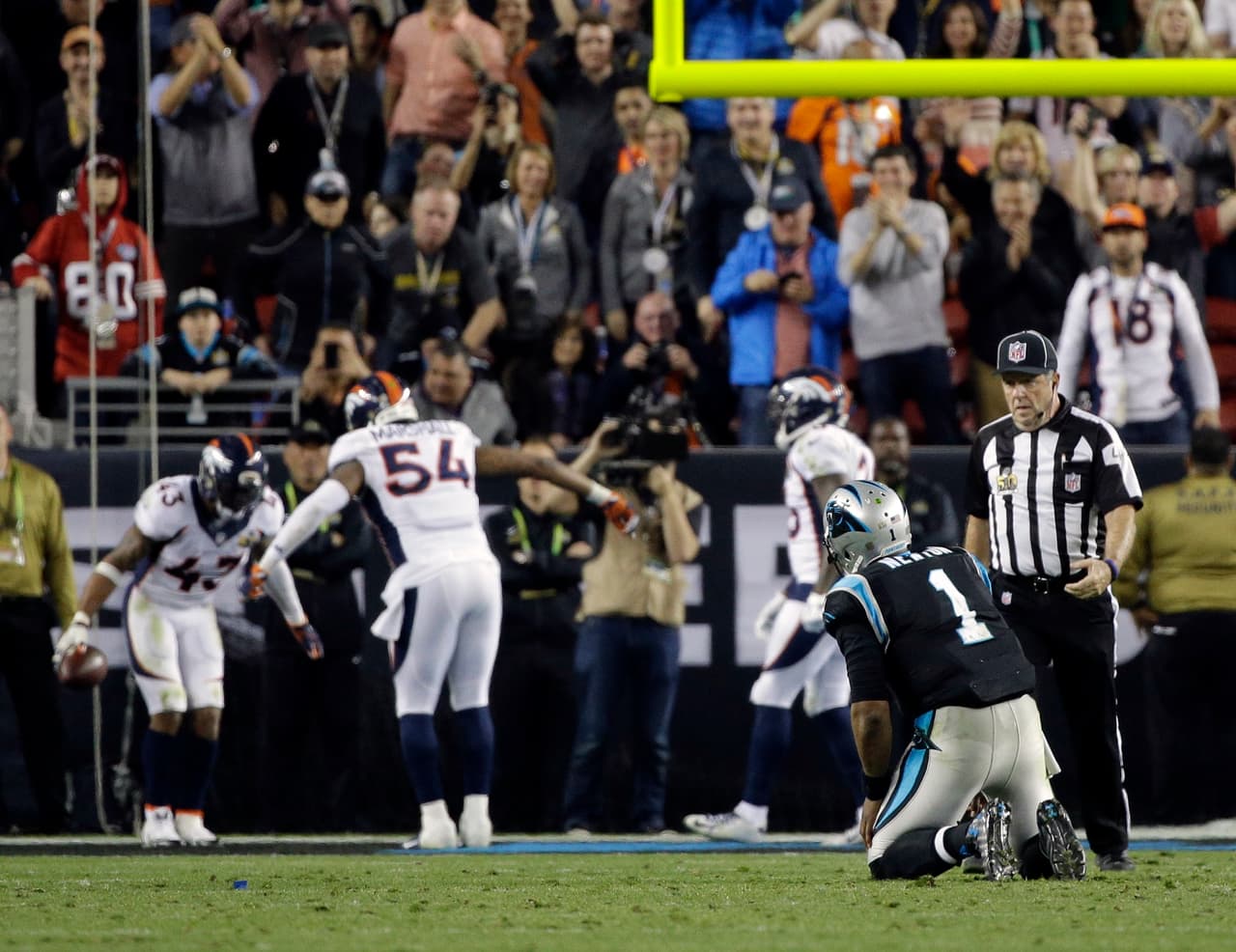 1.- Carolina Panthers - 7 de febrero del 2016 (10-24 vs. Denver Broncos) (Super Bowl 50).- Los Broncos ganaron su tercer Super Bowl de la mano del Jugador Más Valioso del partido, el linebacker Von Miller, ante los favoritos Panthers de Cam Newton. Peyton Manning se retiró alzando el segundo Trofeo Lombardi de su gloriosa carrera.