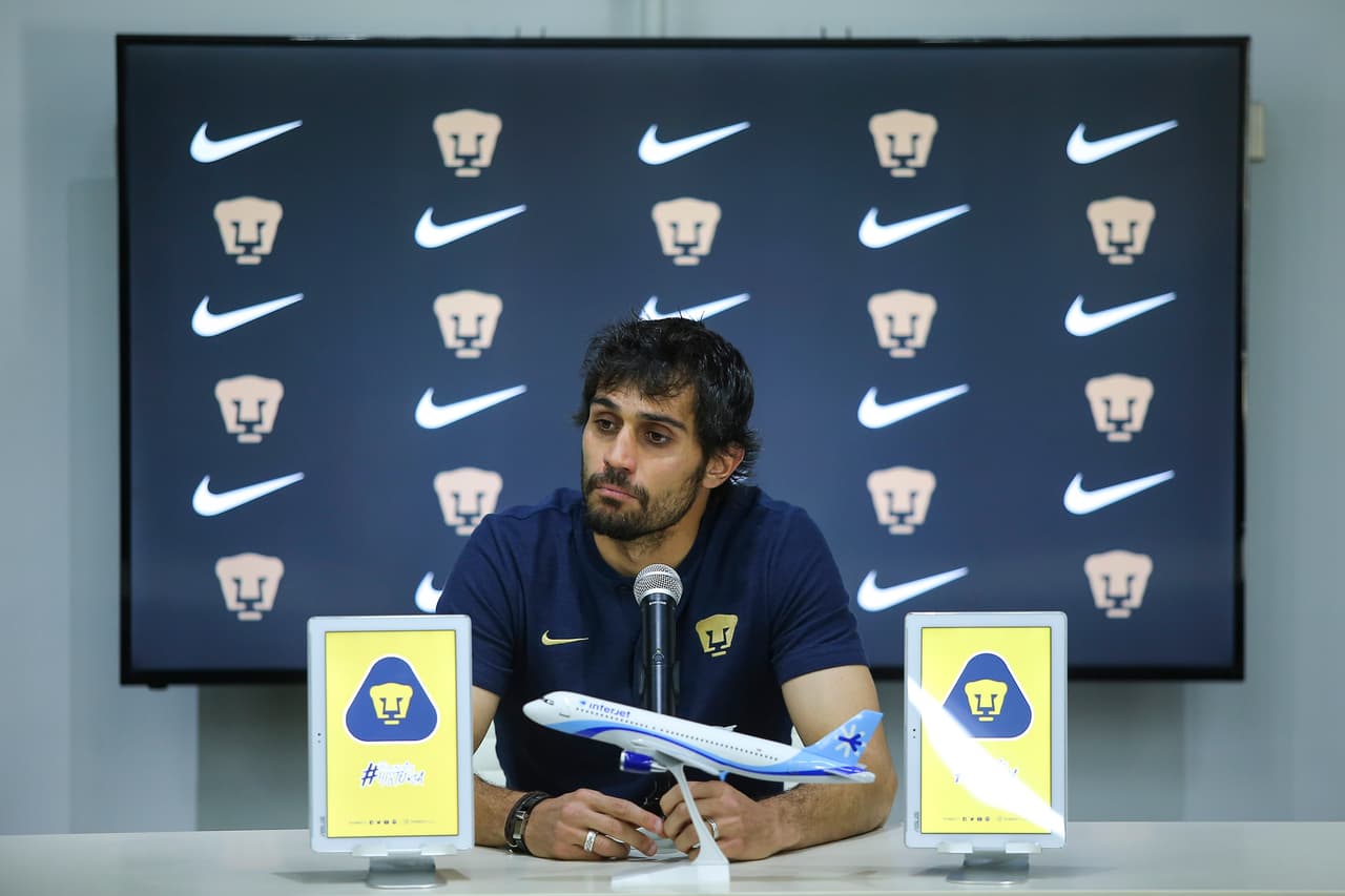 Alejandro Arribas acepta que la última goleada de América le hizo mucho daño a Pumas