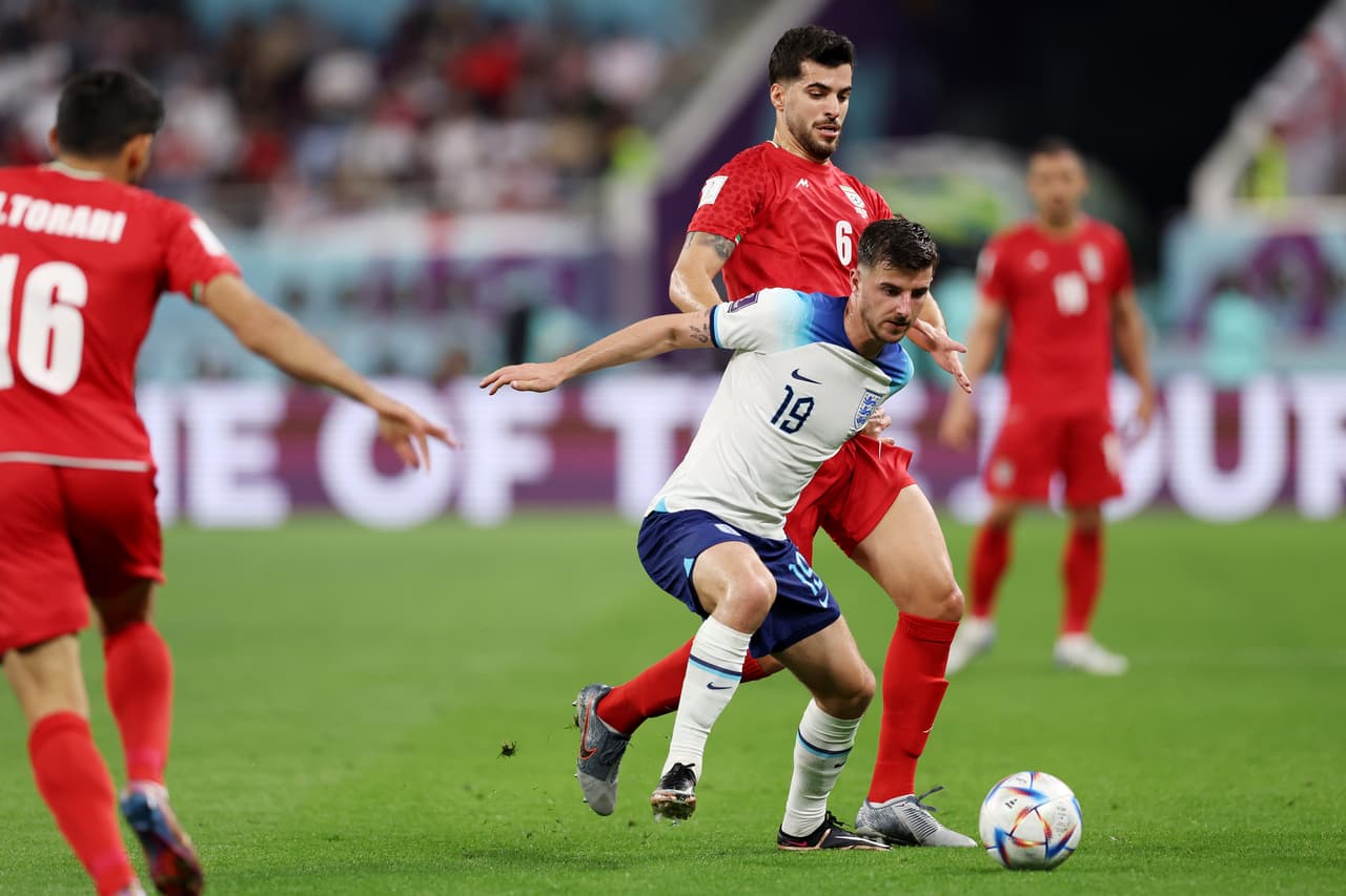 La Selección de Inglaterra luce con goleada ante Irán en el arranque de la actividad del Grupo B.