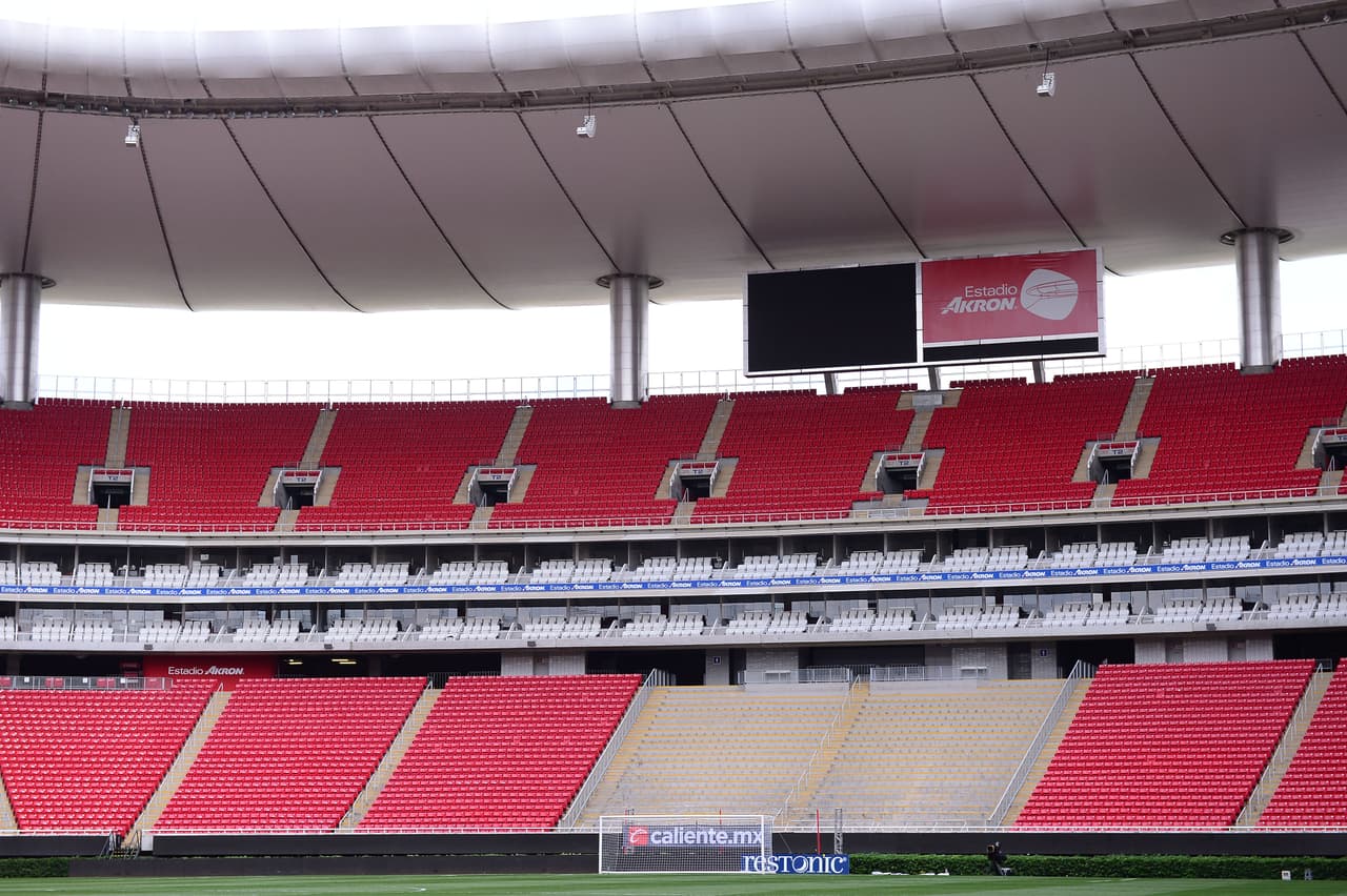 Despistados, fans acuden al estadio a ver a Pumas y Tigres
