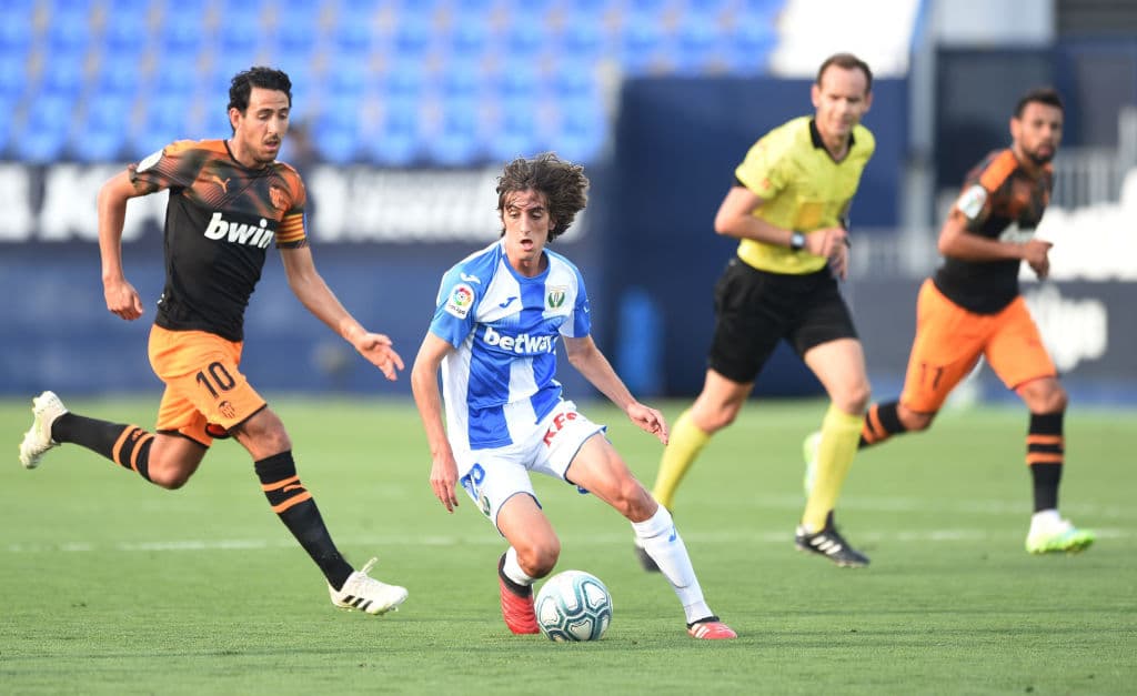 Leganés no genera mucho peligro pero cuando llega al área rival el Valencia sufre demasiado.