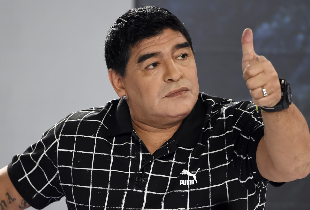 Maradona irá por la presidencia de FIFA