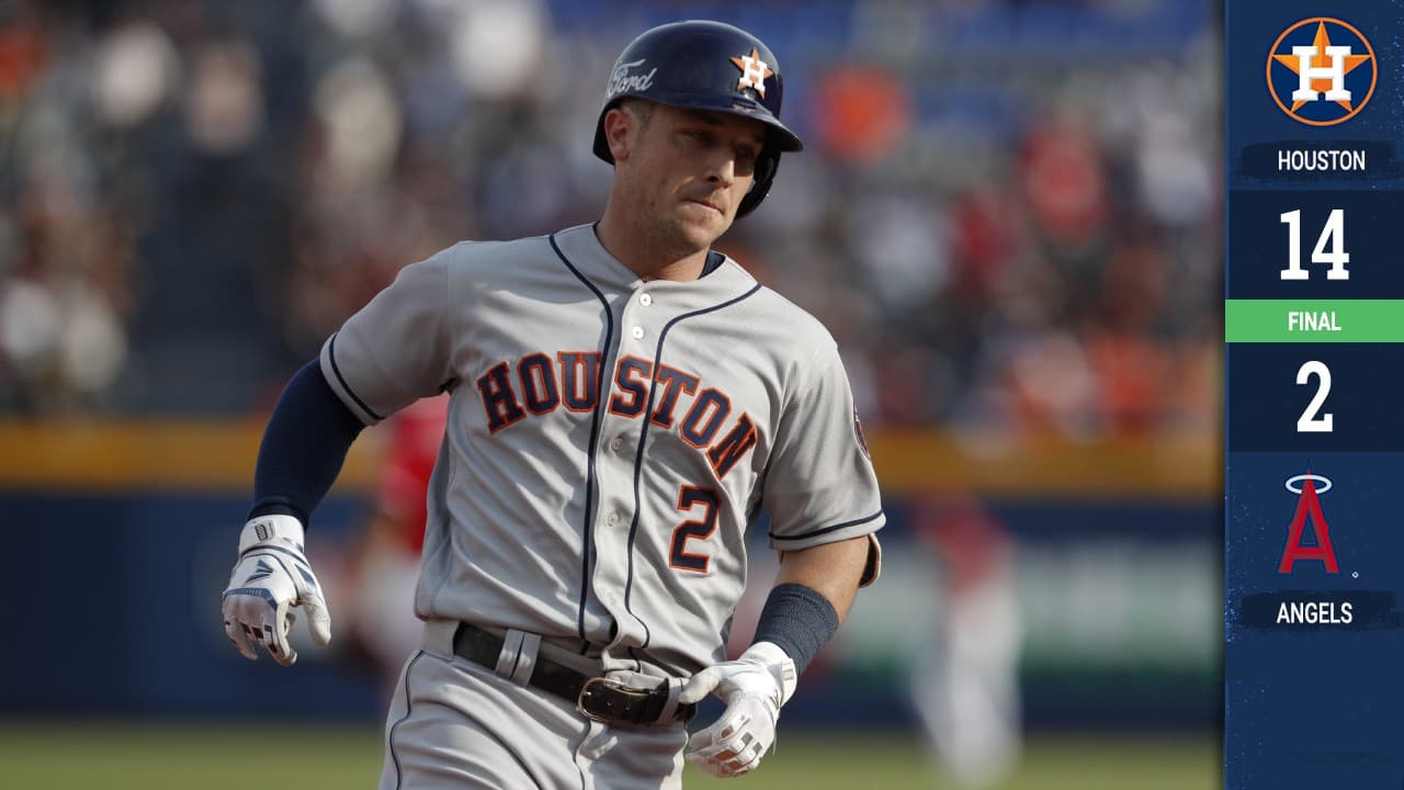 Los Astros apalean a los Angels en el primer juego de la Mexico Series