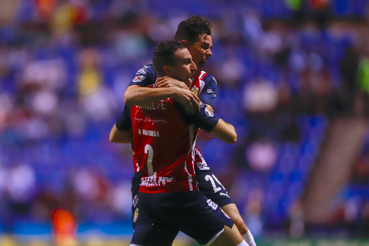 La segunda parte iniciaba con otro en menos de 10 minutos, cuando Alejandro Mayorga castigaba a Peubla con un disparo para abrir el marcador.