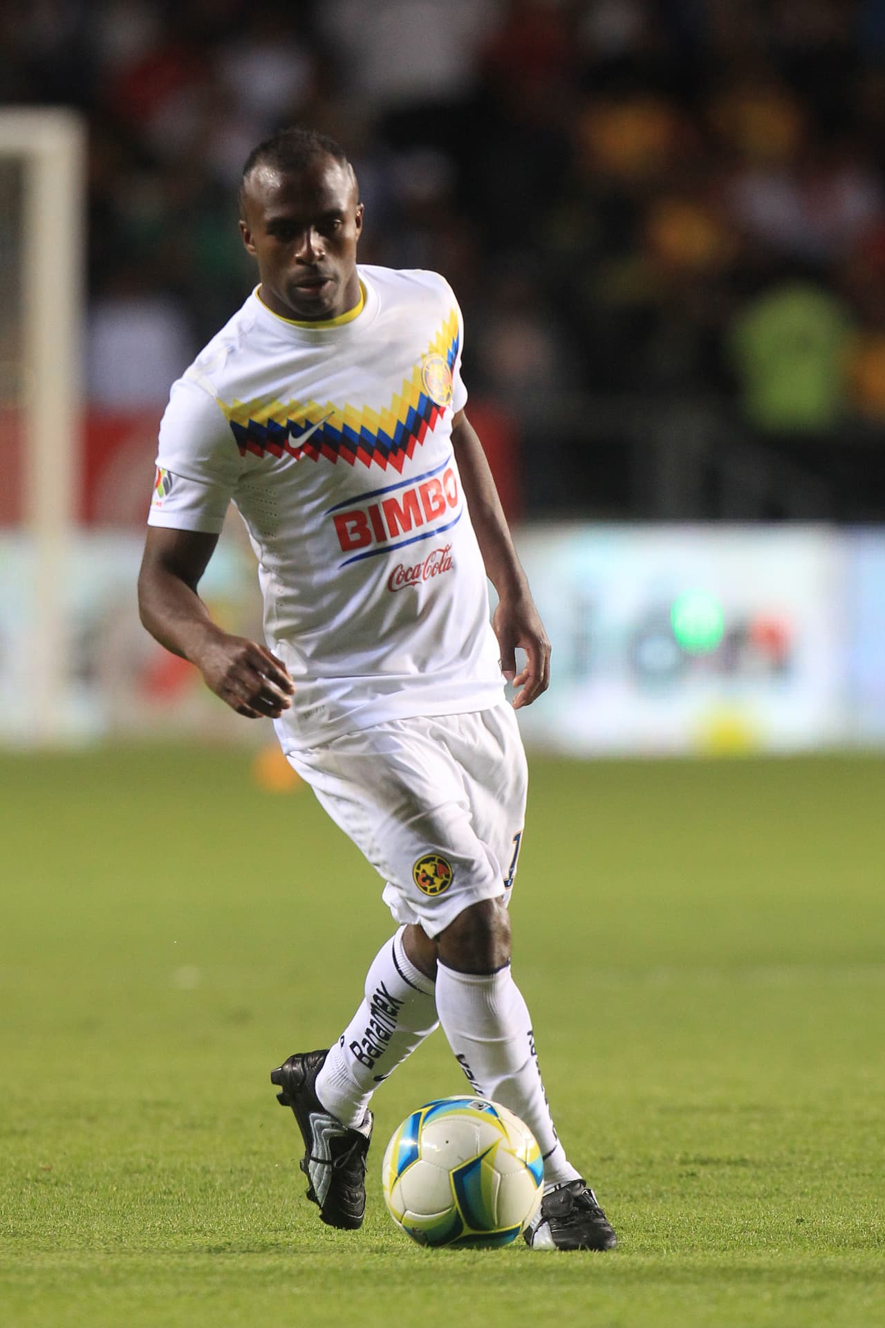 Christian Benitez conseguiría su cuárto y último título de goleo en México tras marcar 12 goles para las Águilas del América en el Clausura 2013.