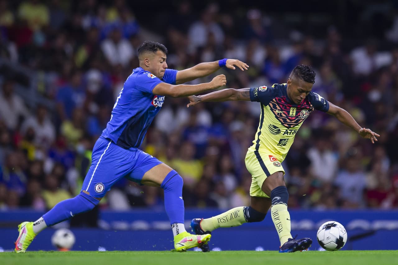 América y Cruz Azul no supieron hacerse daño, pero el empate le dio lo suficiente a las Águilas para instalarse entre los cuatro mejores e ir a Cuartos de Final directo, mientras que Cruz Azul jugará Repechaje y espera rival.