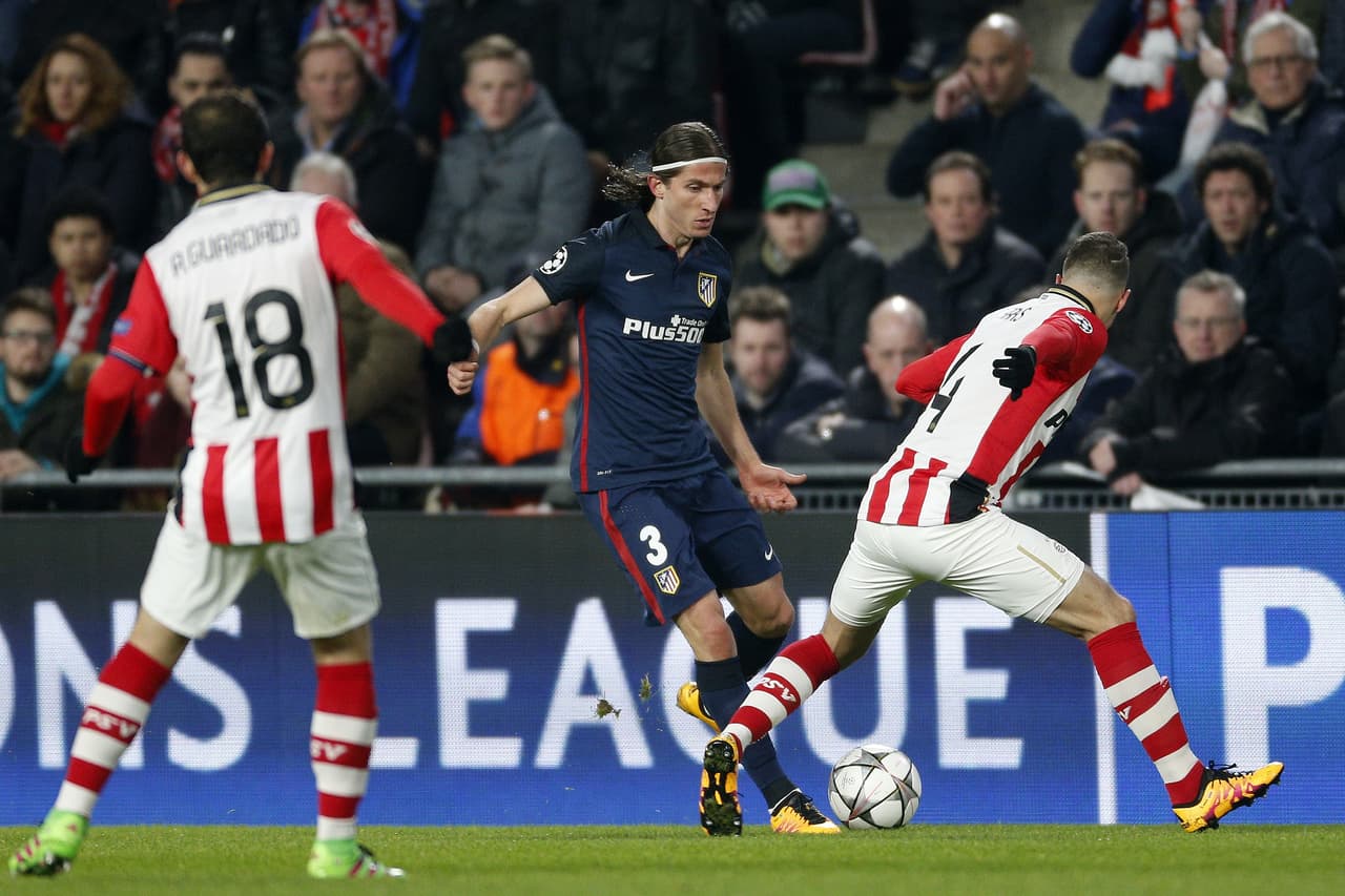 Guardado y Luis volvieron a verse las caras en la
<b>Champions League del 2016</b> cuando el Atleti se cruzó con el PSV Eindhoven.