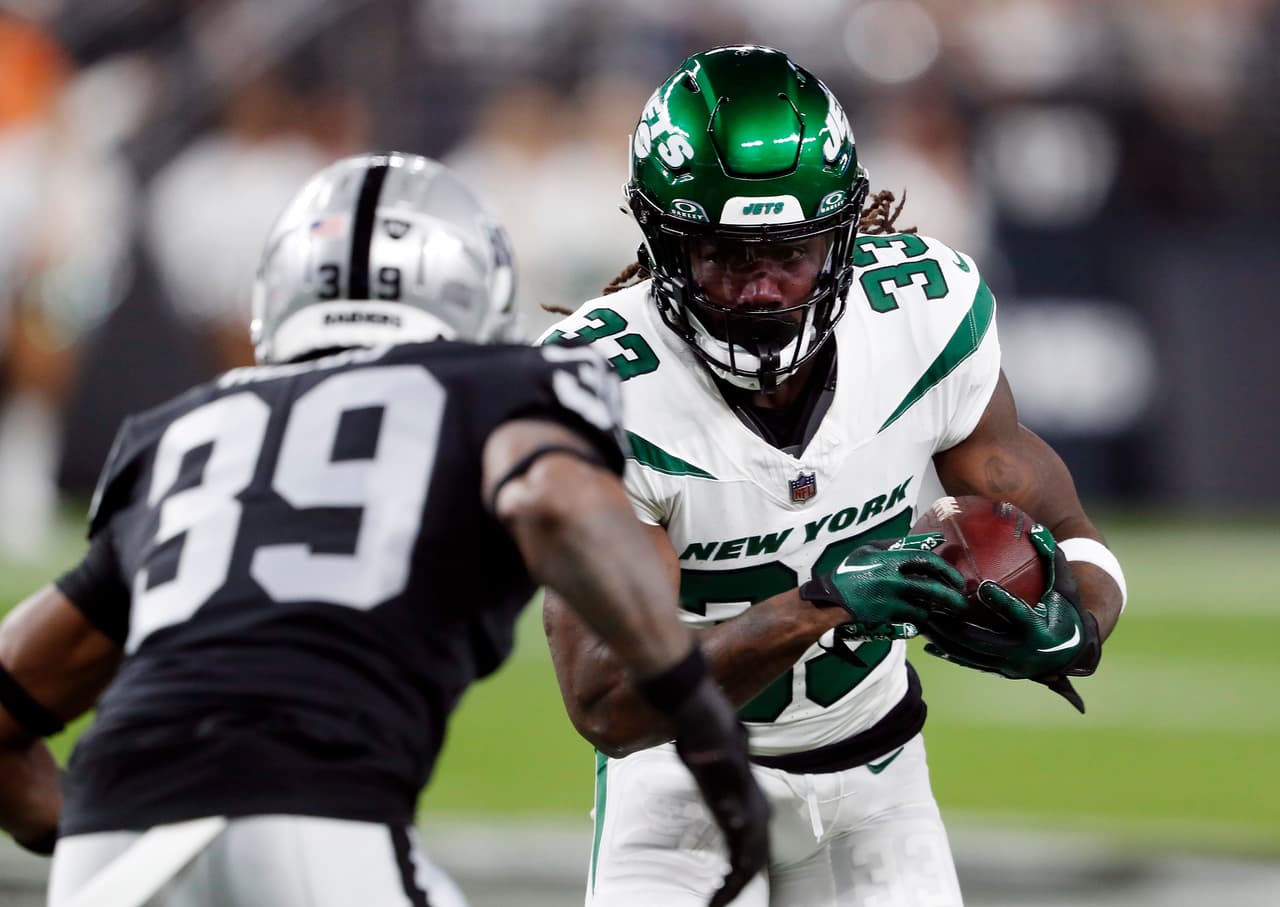 Dalvin Cook se aleja de New York Jets y busca equipo en los playoffs