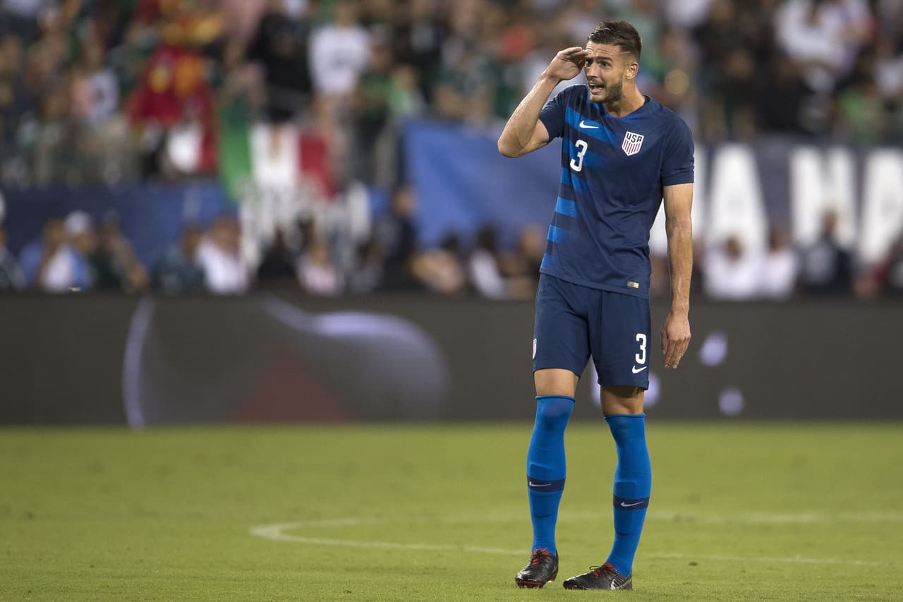 Sin duda, un momento para criticar por siempre en la carrera del defensor y que quedará en la retina de todos los aficionados mexicanos para el próximo enfrentamiento.