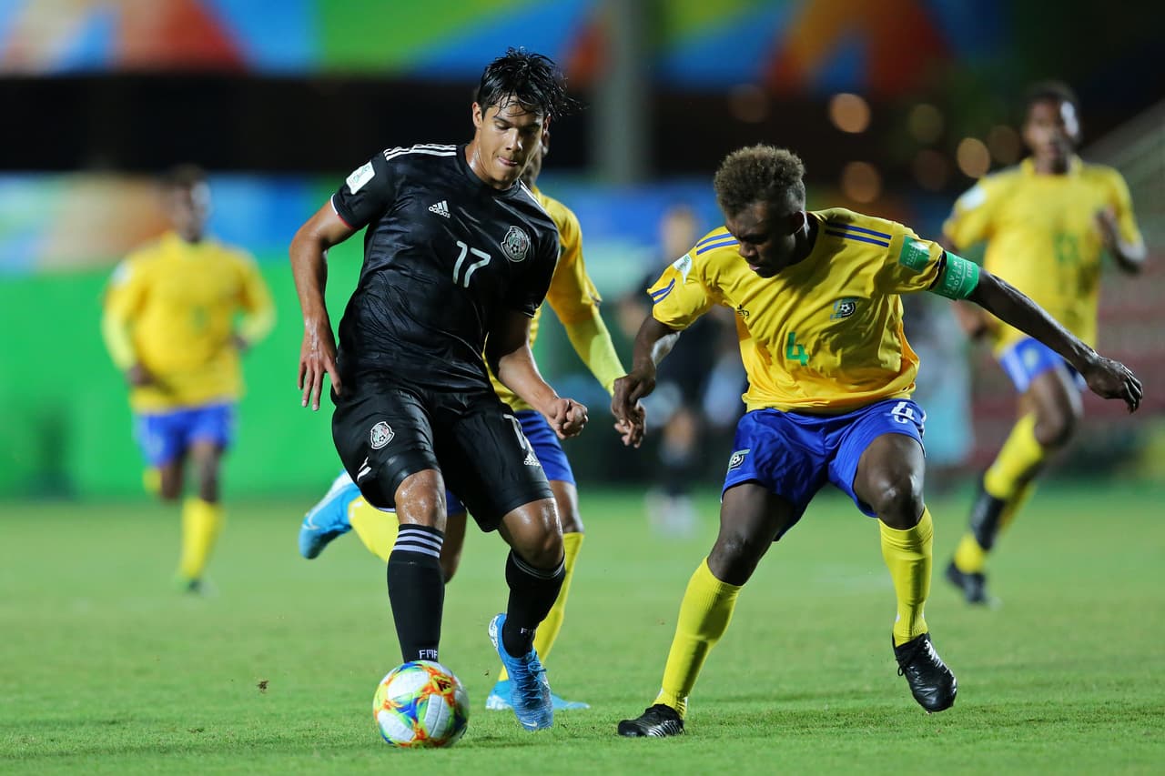 El Tri se mostró muy superior y aprovechó las carencias del rival para pasarle por encima.