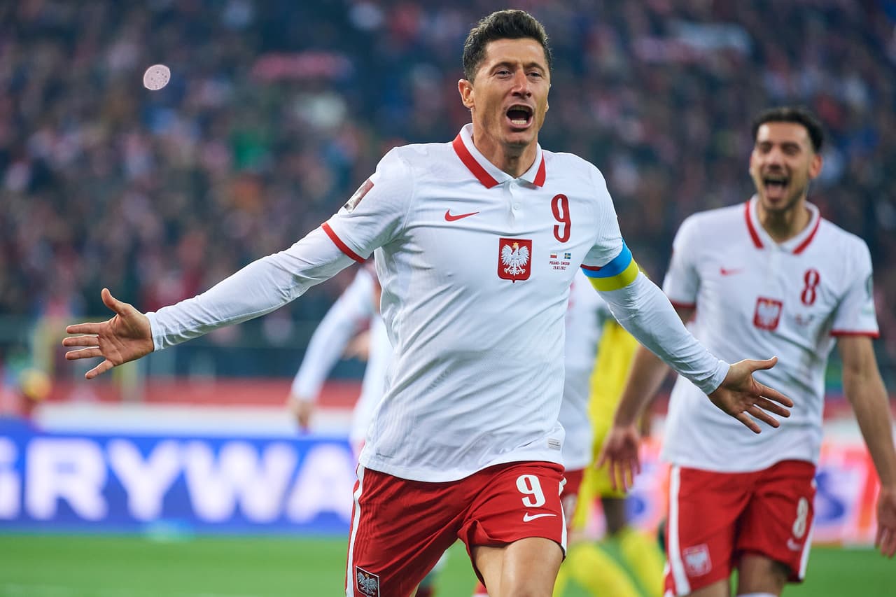 Robert Lewandowski es figura y capitán de Polonia.