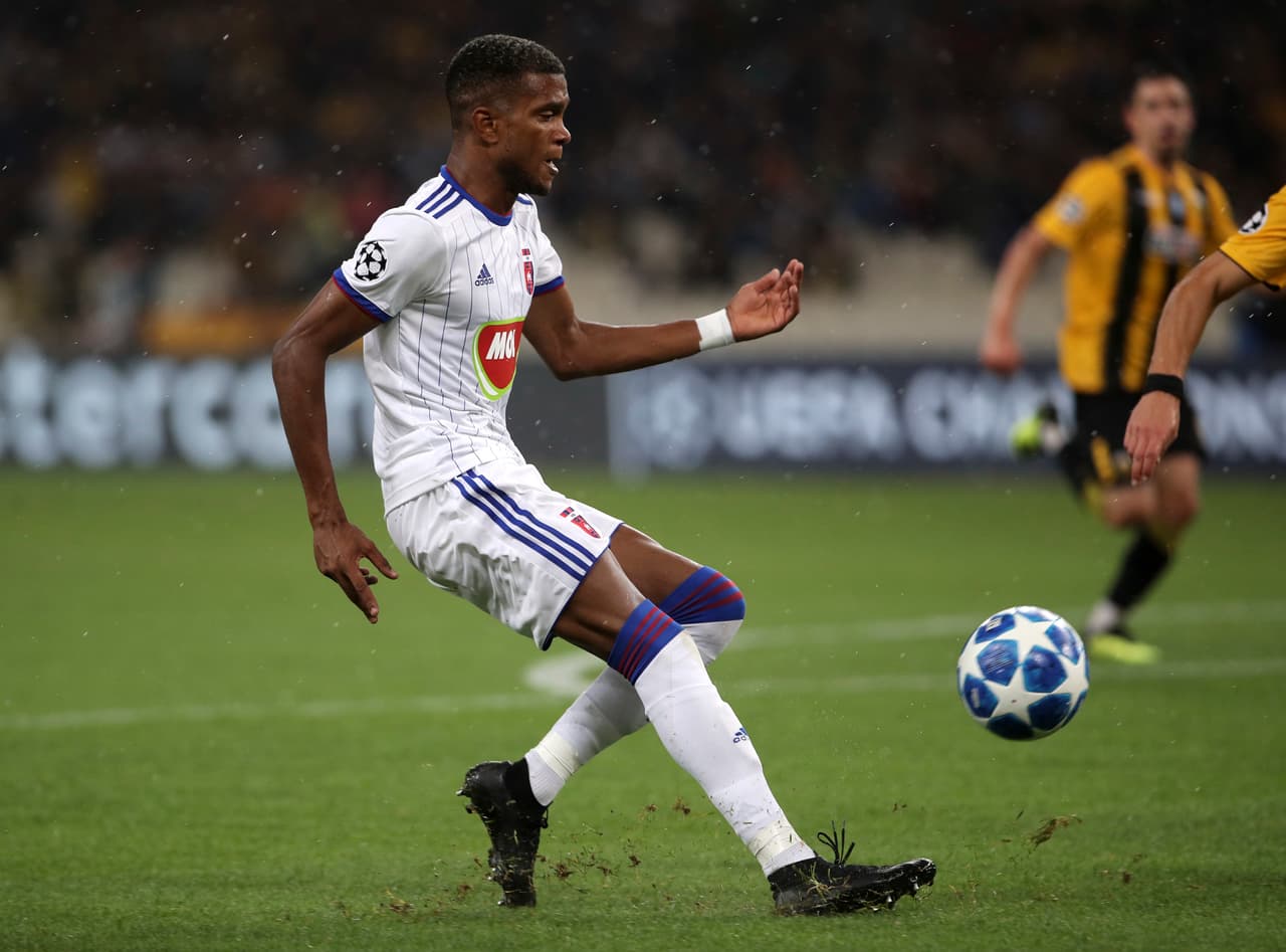 Sin embargo, el Videoton no bajó los brazos. A los 57 minutos el francés Loïc Nego anotó el 1-1 y la presión se volvía contra los locales. Un gol más de la visita implicaba tiempos extra.