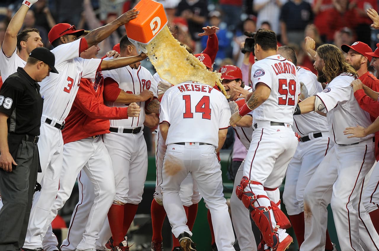 Nationals derrotan en cinco horas a Twins y barren la serie