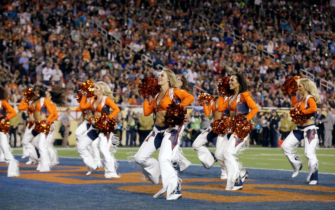 Ellas llenaron de belleza y diversión el emparrillado del Levi´s Stadium, checa las mejores imágenes de estas dulzuras.