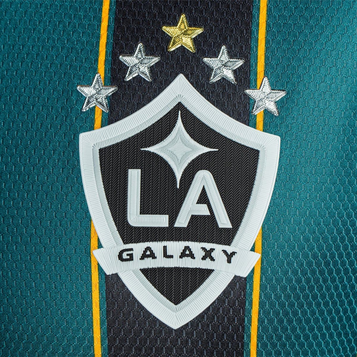 LA Galaxy y Chicharito presentan nueva playera, TUDN MLS