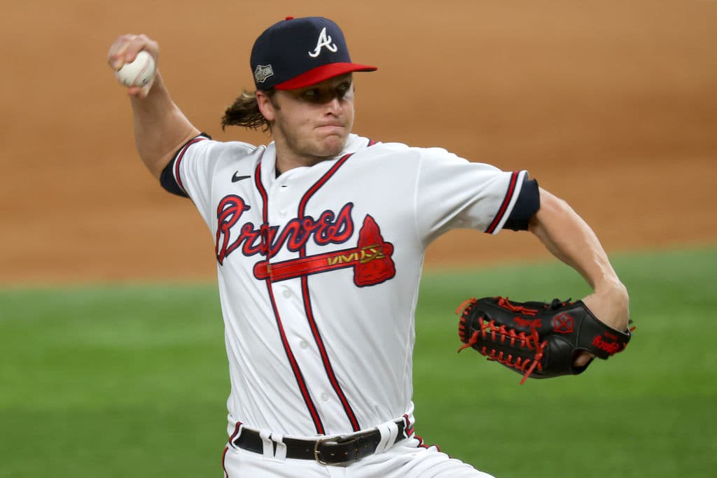 Los de Los Angeles tundieron 15-3 a los de Atlanta y ganan su primer juego de la serie; Houston derrotó a los Rays 4-3 y dejan la serie 3-1.