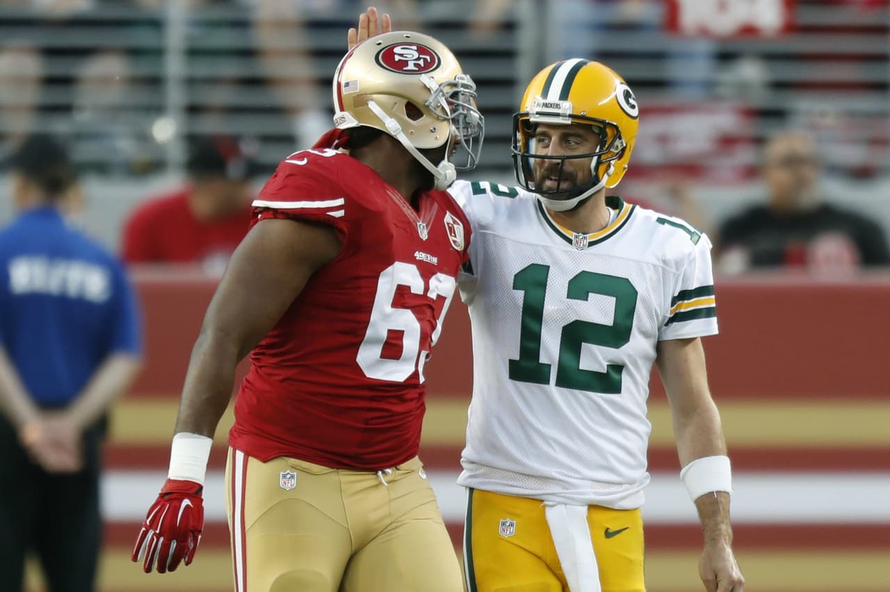 Draft 2005 – Aaron Rodgers pudo jugar para San FranciscoLos 49ers tenían la primera selección global y necesitaban a un quarterback franquicia. La decisión estaba entre Alex Smith de Utah y Aaron Rodgers de California. El coach recién llegado a SF, Mike Nolan, no veía una selección segura en Rodgers pues pensaba que era arrogante y dudaba de su mecánica de lanzamiento. Por cierto, Rodgers creció como fanático de los 49ers.