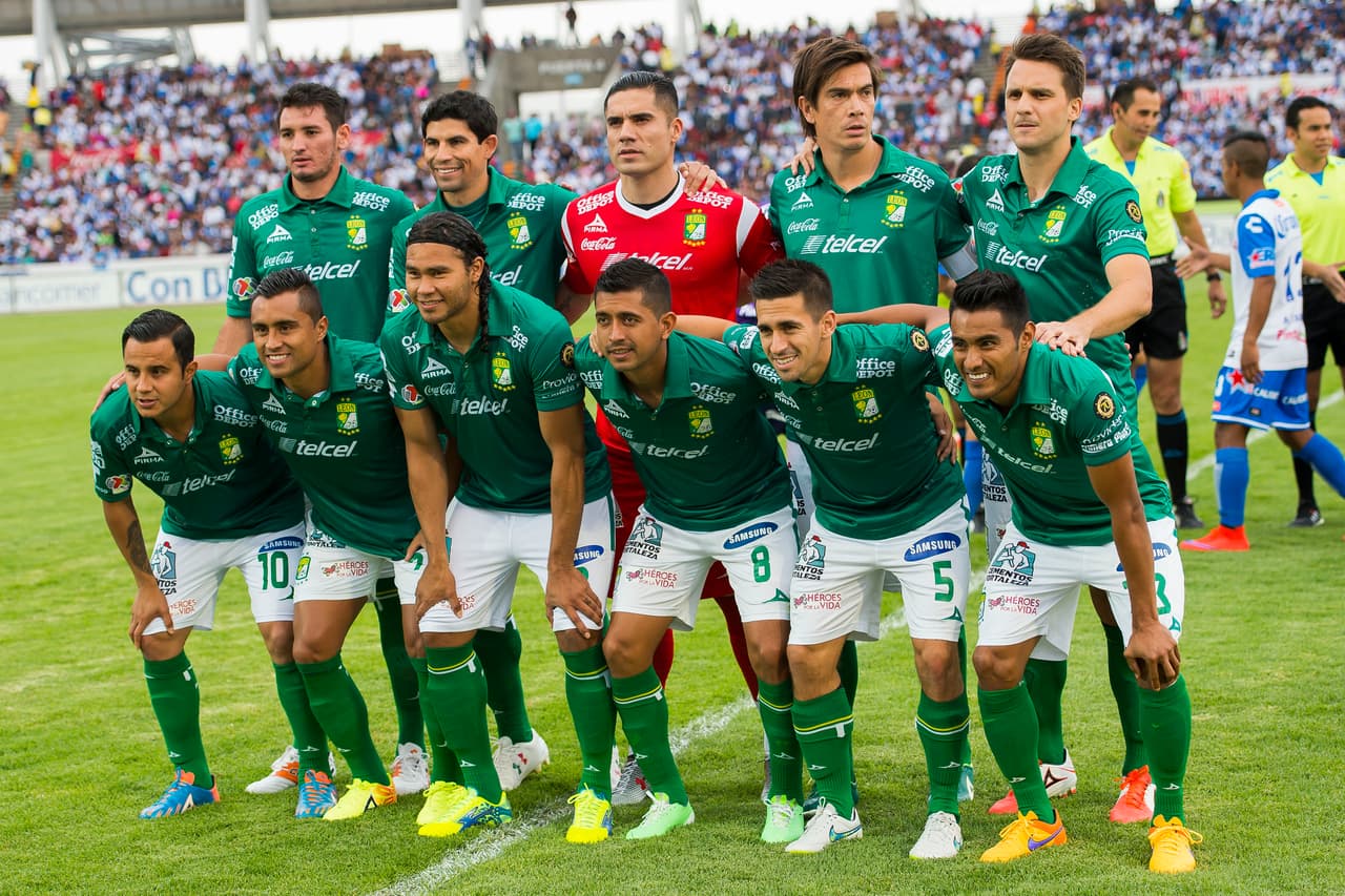 El equipo de León y el equipo de Dorados se enfrentan por primera ocasión en Primera División.