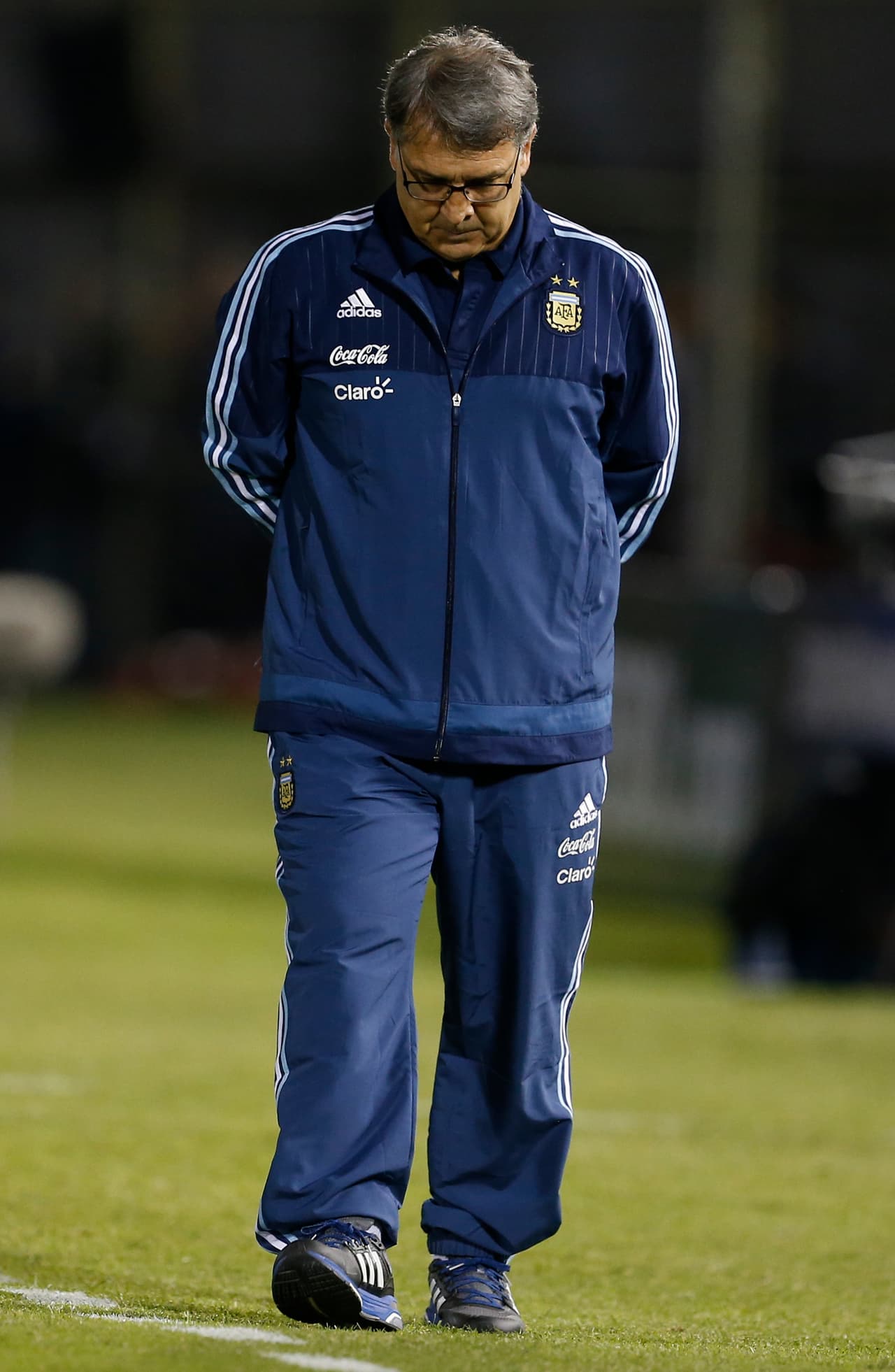 Si Argentina no es capaz de sumar en esta Fecha FIFA y se va con las manos vacías ante el ‘odiado’ Brasil y sale mermado de la visita a Colombia, la permanencia de Martino se pondrá en seria duda y quedarán rezagados en la lucha por un boleto a la próxima Copa Mundial en Rusia.