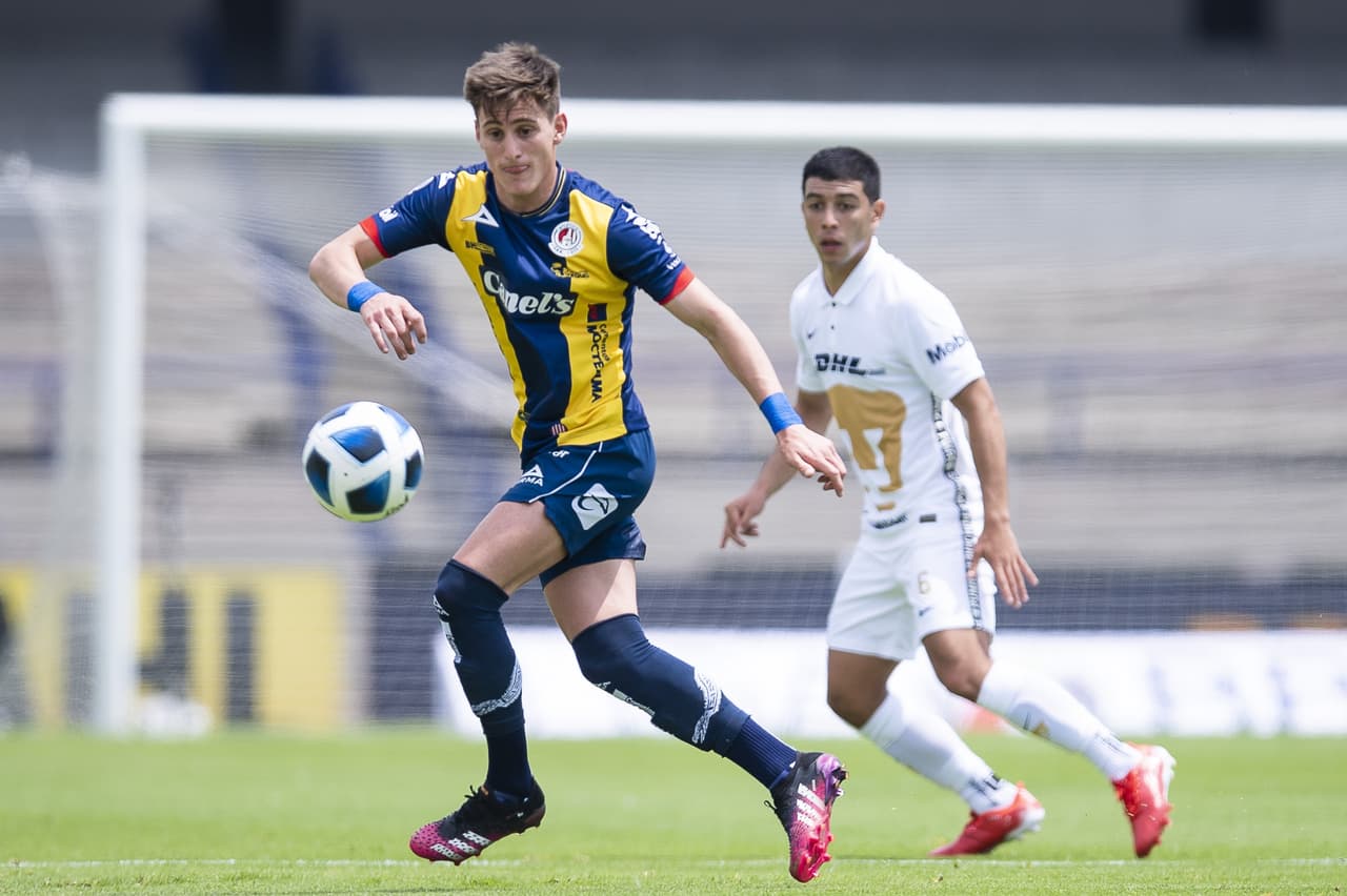 Andres Vombergar, Germán Berterame y Unai Bilbao son los encargados de darle el triunfo al Atlético San Luis 1-3 sobre Pumas.