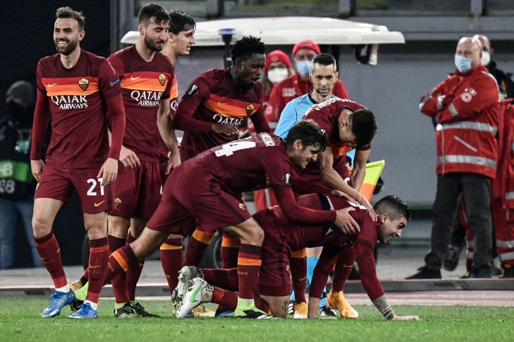Roma goleó al Shakhtar con tantos de Pellegrini (23’), El Shaarawy (73’) y Mancini (77’) al Shakhtar para poner un pie en Cuartos de la justa.