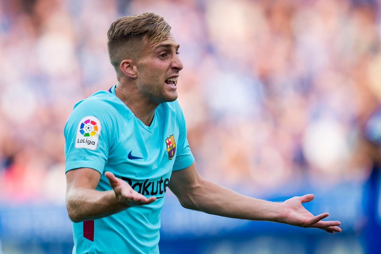 Las versiones sobre la salida de Gerard Deulofeu del Barcelona siguen tomando fuerza. A las sabidas opciones en Italia, con Inter y Napoli, ahora se dice que podría ir a la Premier League con el West Ham.