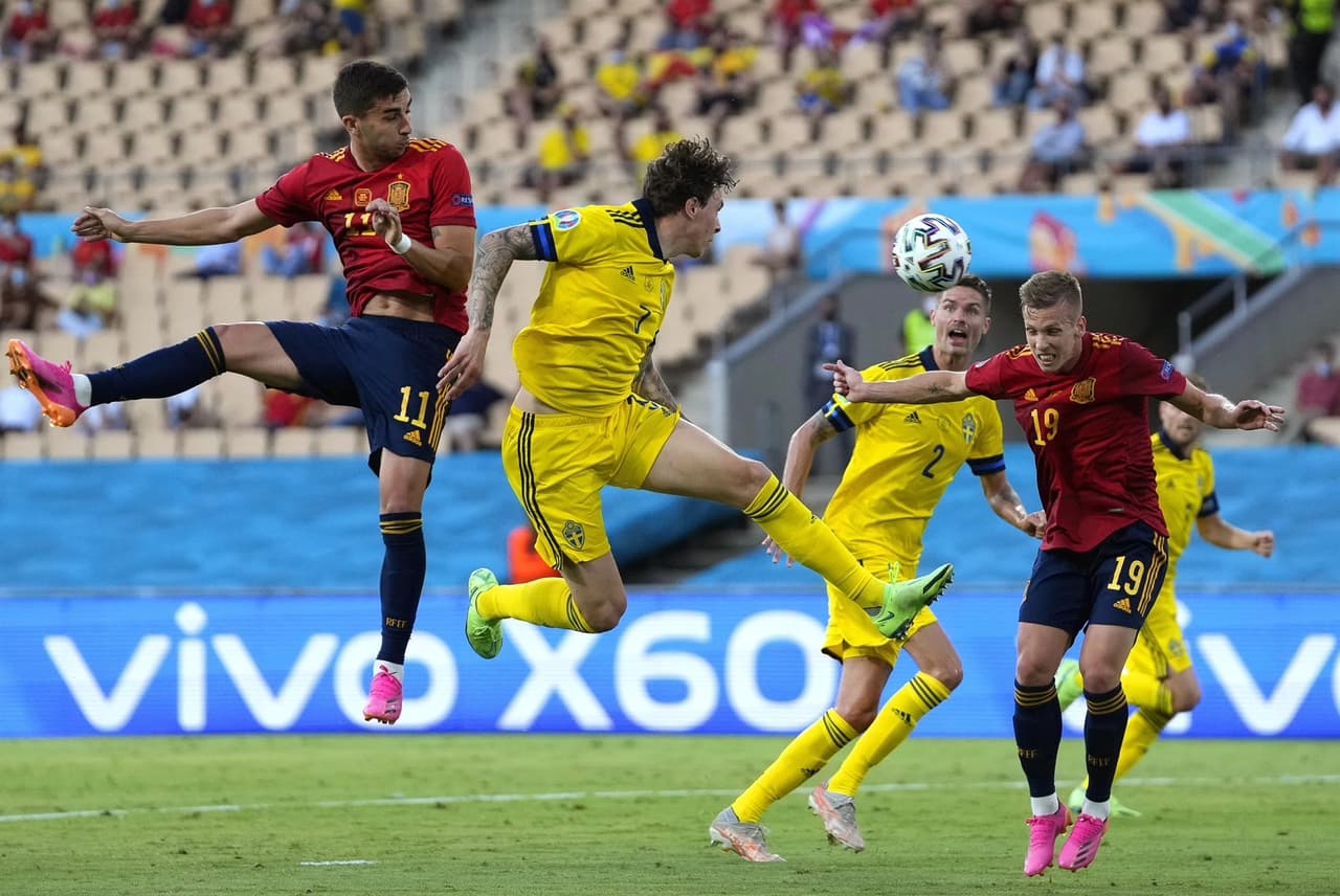 España y Suecia empatan durante su debut en la Euro 2020 con marcador de 0-0, en la Cartuja. El equipo local no logró definir ante los suecos y ambos equipos repartirán puntos dentro del Grupo E. Polonia es el próximo de los españoles, mientras que Eslovaquia se medirá ante Suecia el viernes.