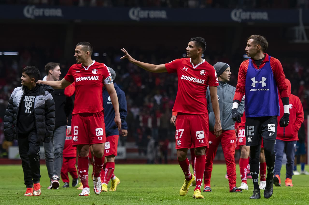 Los Diablos Rojos victiman a los Rayos en la despedida de ambos de la Copa por México 2022