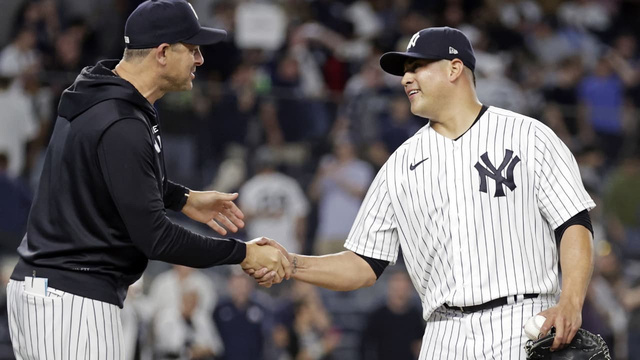 Manny Bañuelos debuta en Grandes Ligas con Yankees