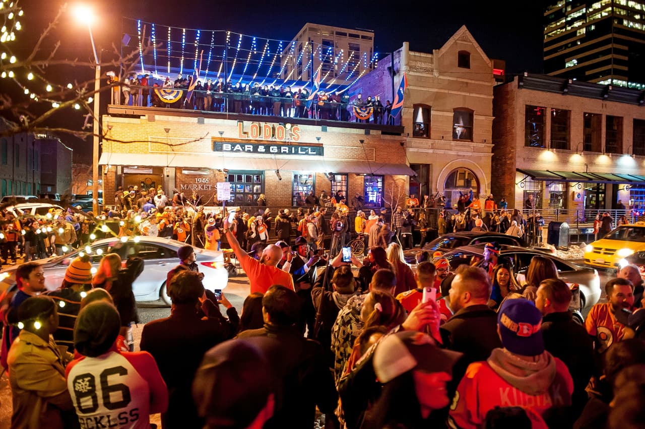 Así celebraron los Denver Broncos su triunfo en el Super Bowl 50 ante los Carolina Panthers 24-10.