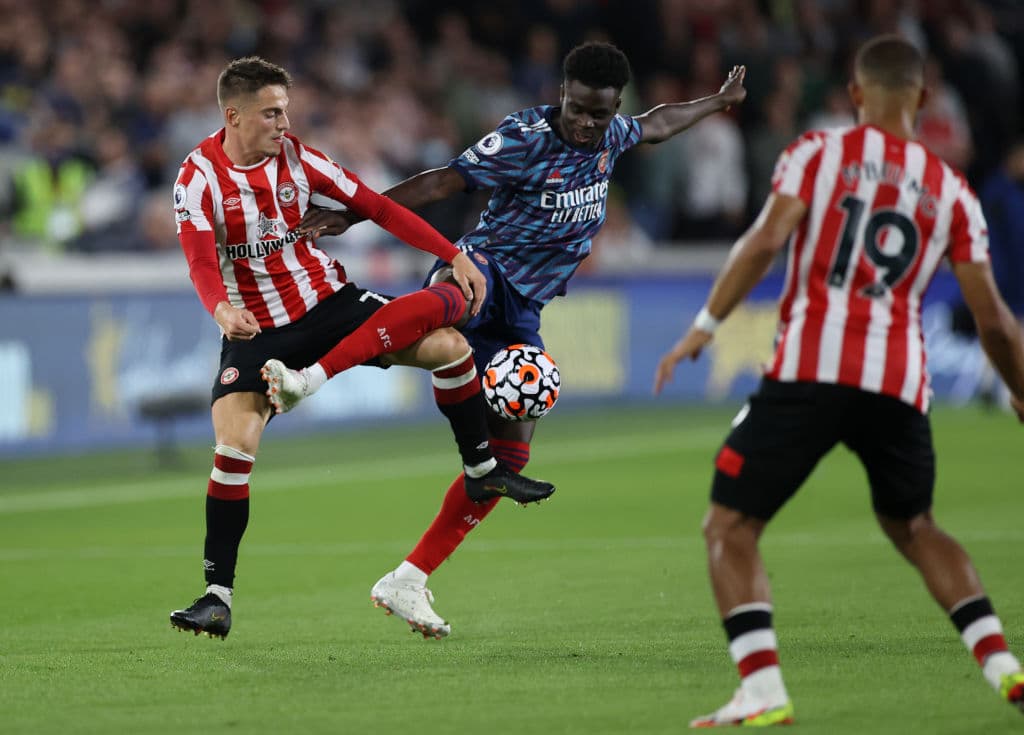 Brentford compite por primera vez en la Premier League y Sergi Canós y Christian Norgaard se encargan de firmar el debut soñado al vencer 2-0 al Arsenal.