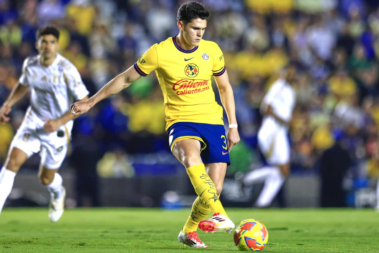 Emotivas palabras de Israel Reyes tras renovar contrato