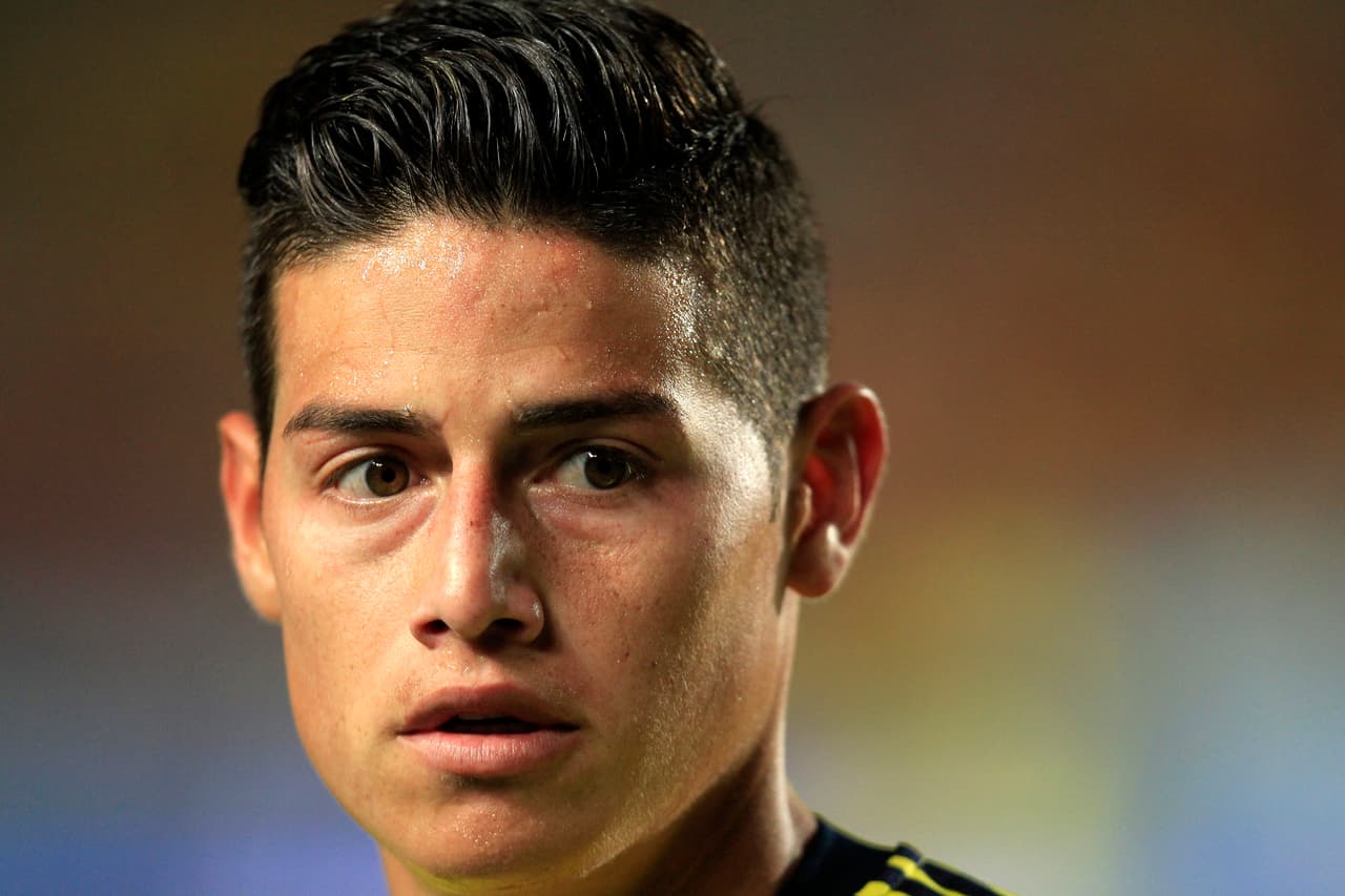 El colombiano James Rodríguez es otro de los jugadores que más suena en este mercado. Chelsea se habría unido en la lista de interesados.