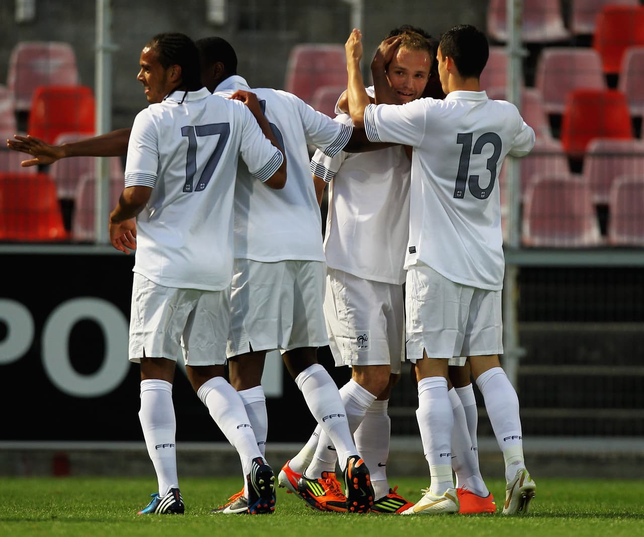El Stade du Ray fue el escenario para este compromiso que acabó en favor de los locales por 3-1 con anotaciones de Valere Germain, Nicolas De Préville y Loïck Landre.