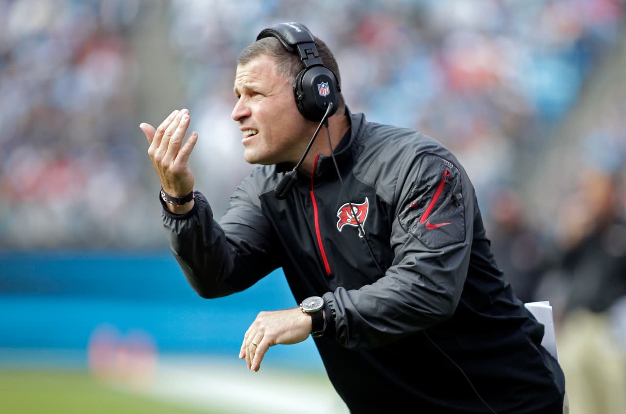 Greg Schiano (2012-2013) (11 victorias, 21 derrotas).