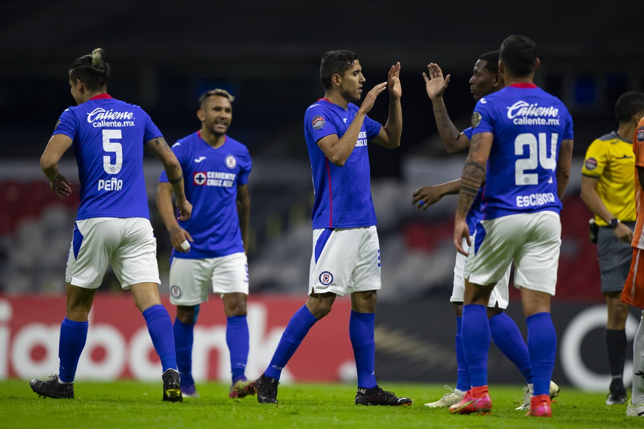 Llueven goles en la capital mexicana y con un marcador de 8-0 a favor, Cruz Azul elimina al Arcahaie de Haití en los octavos de final de la Concacaf Liga de Campeones.