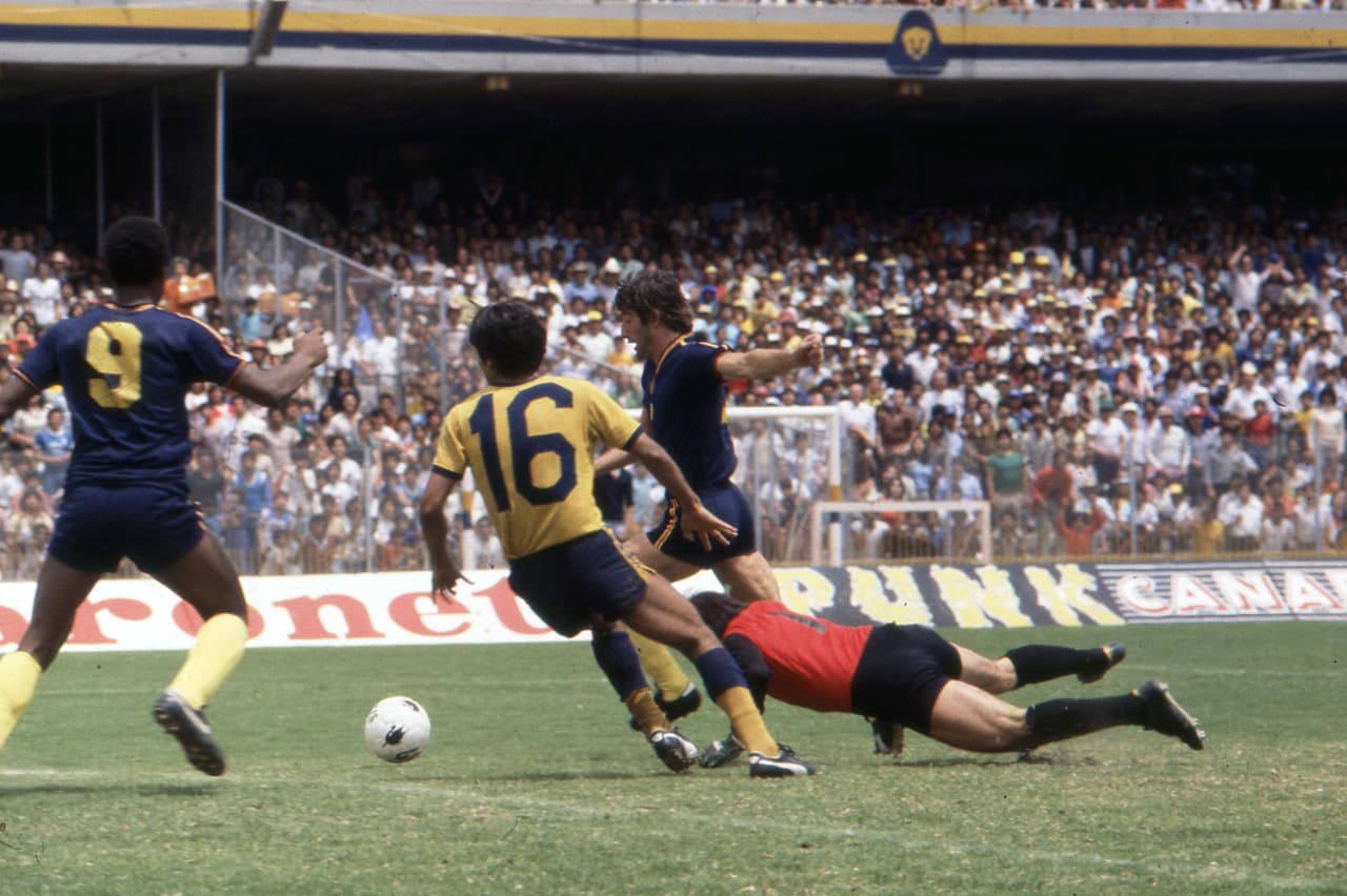 El tercer partido que sirvió como desempate fue también en el mítico Estadio Azteca, un día como hoy el 14 de Abril de 1978.