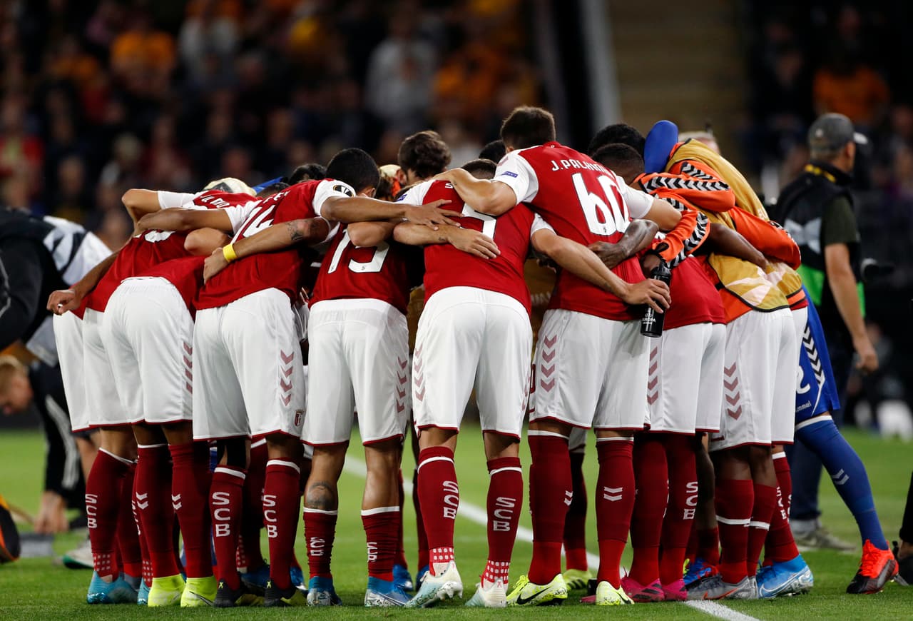 Braga sólo ha ganado uno de los ocho juegos de vista en contra de oponentes ingleses (empató dos y perdió cinco), ganándole a Birmingham 3-1 en la Europa League 2011/12.