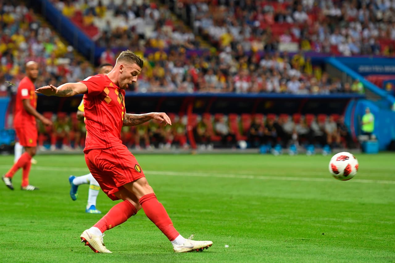 Desde hace varios días se comenta la posibilidad de que Toby Alderweireld deje el Tottenham Hotspur para ir al Manchester United, pero parece que las negociaciones se estancaron.