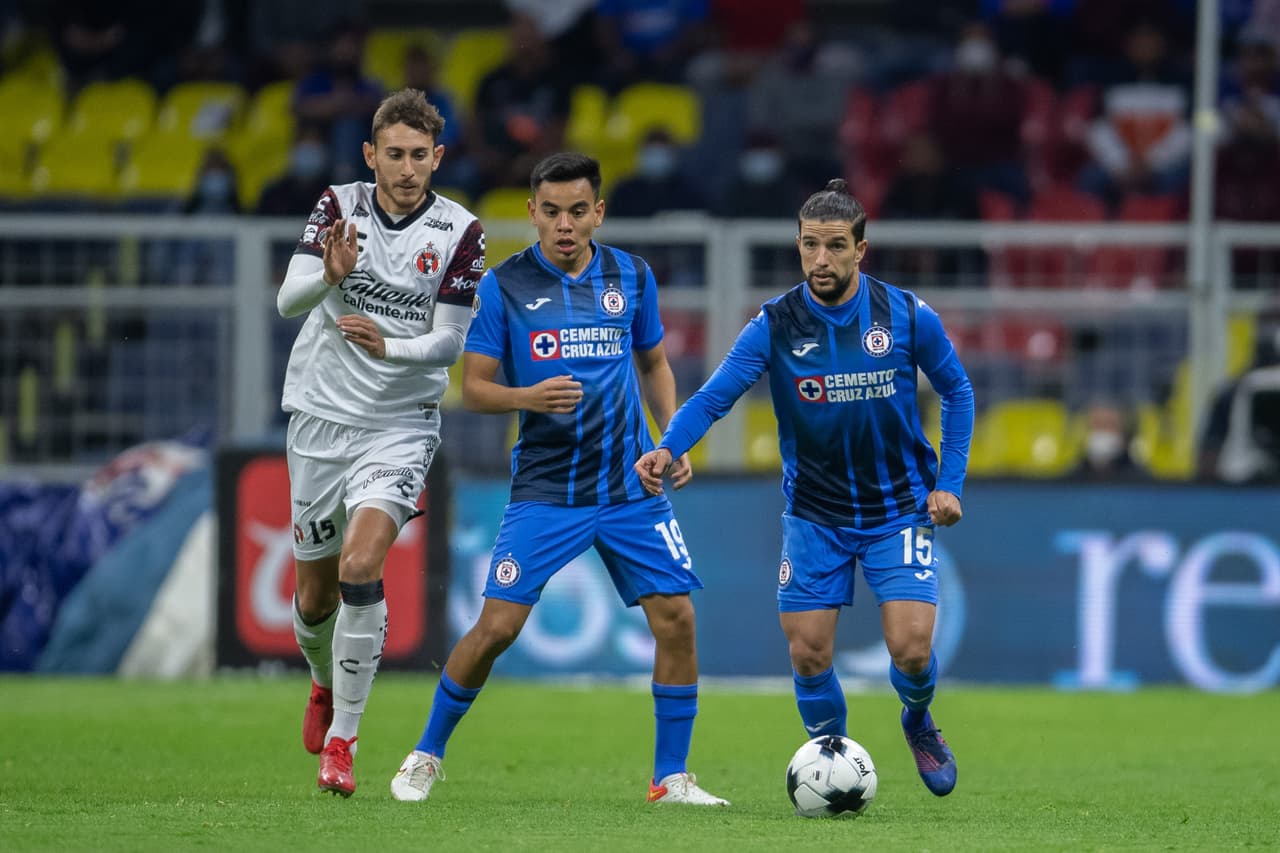Charlie Rodríguez y Rafa Bacca son los encargados de batir las redes de Jonathan Rodríguez en la victoria de Cruz Azul 2-0 sobre Tijuana.