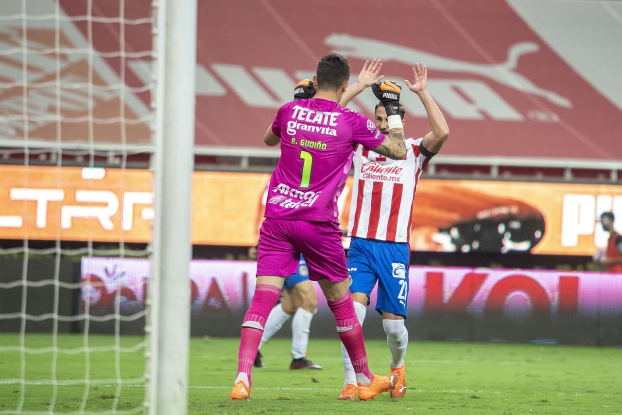 Malcorra cobró y Gudiño atajó el tiro; Atlas se perdía la oportunidad de meterse en el partido.