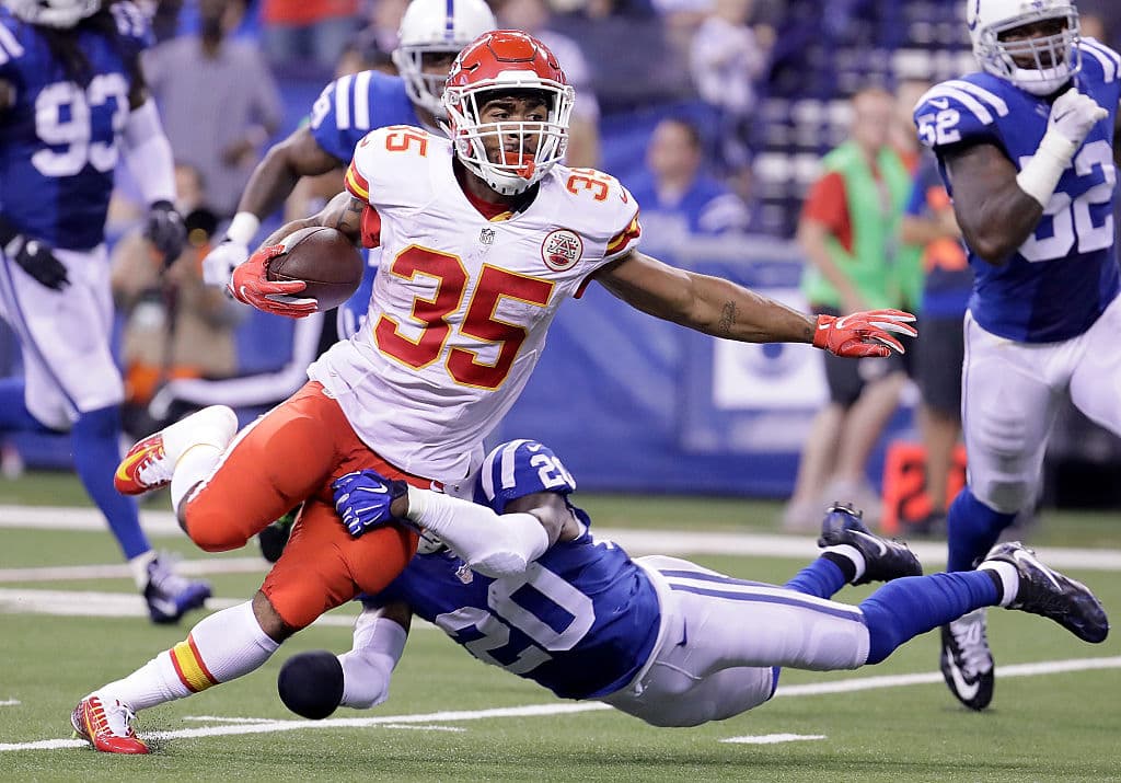 <b>Indianapolis Colts vs. Kansas City Chiefs</b>. Los Colts visitarán Arrowhead Stadium para medirse a los campeones del Oeste de la AFC el sábado 12 a las 16:35 horas en el Playoff DIvisional.