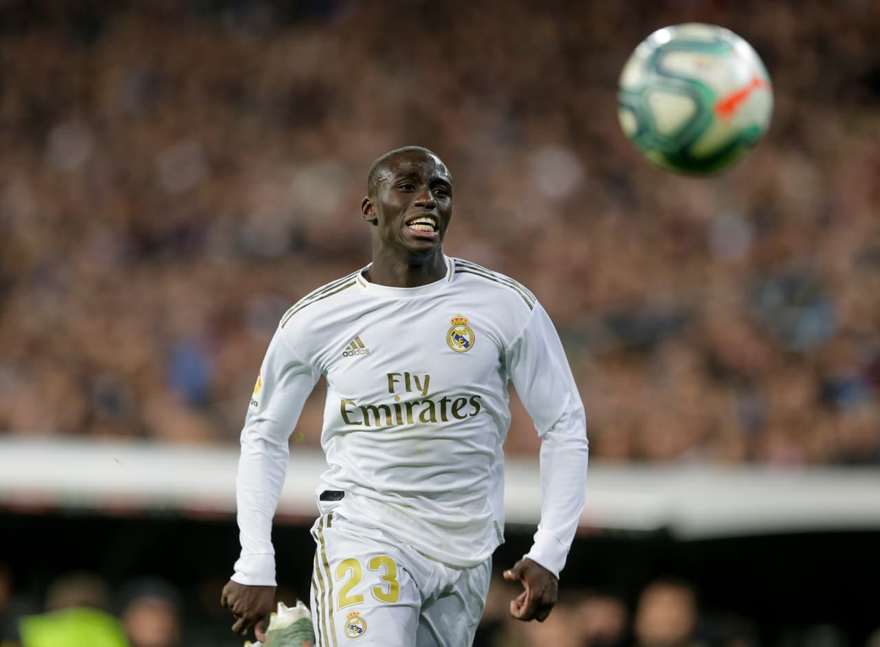 Con Mendy y Jovic, esta es la convocatoria del Madrid ante el Chelsea